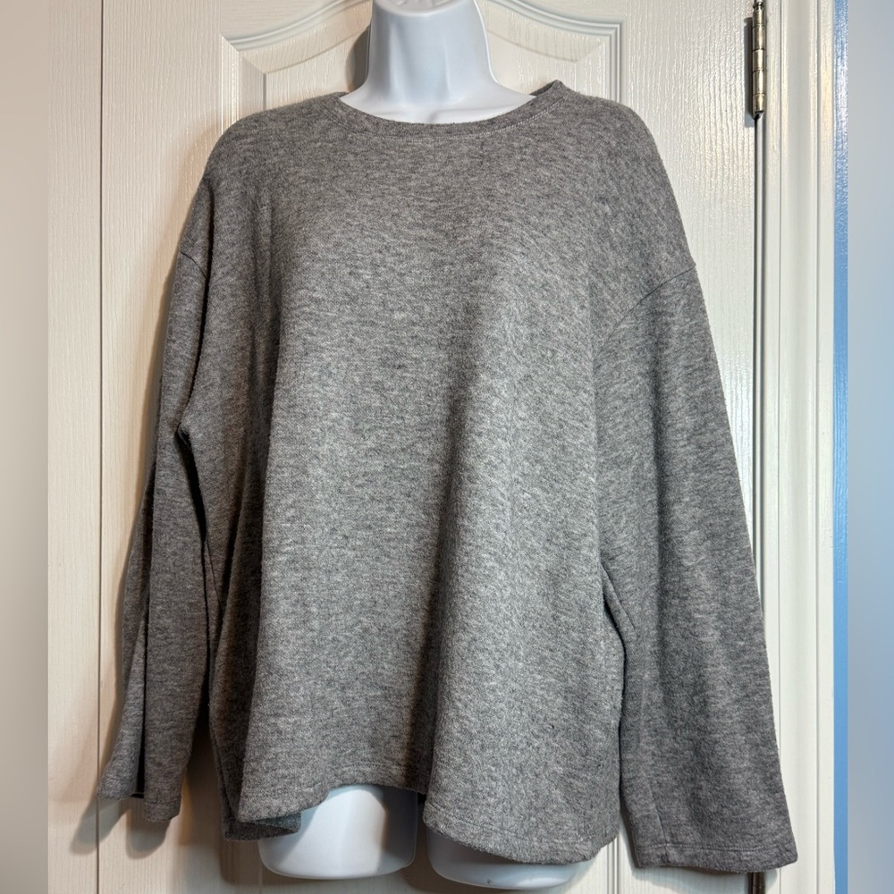 Zara Grey Pullover Sweater - Size L - Warm & Cozy! 🧥❄️